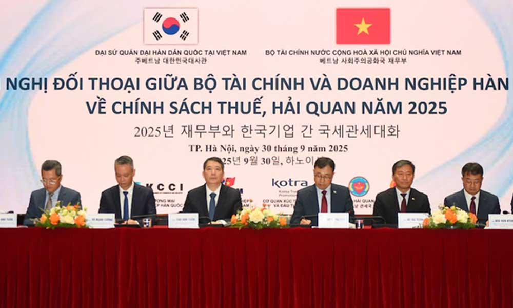 Vietnam enhances dialogue on tax, customs policies with Korean businesses